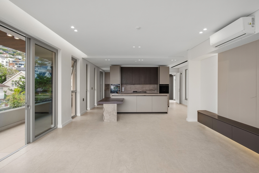 3 Bedroom Property for Sale in Fresnaye Western Cape